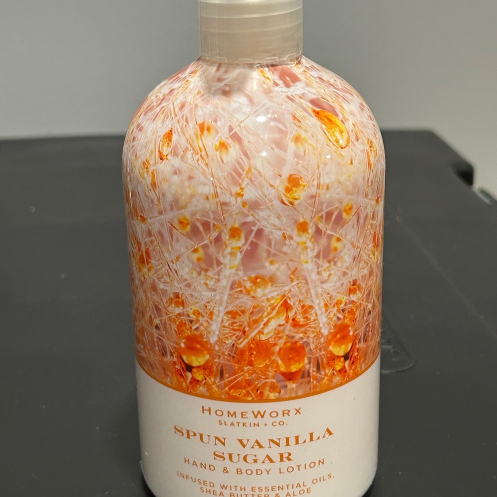 Spun Vanilla Sugar Hand and Body Lotion infused with Shea Butter - Picture 6 of 8